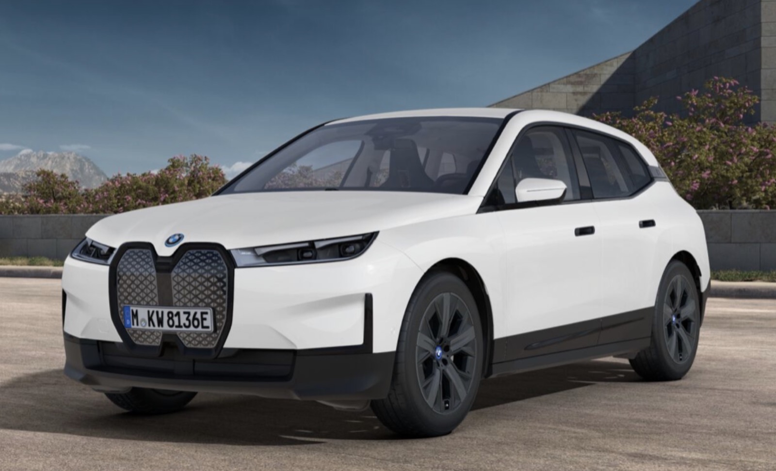 Cel mai bun SUV de inalta tehnologie: BMW iX 2022