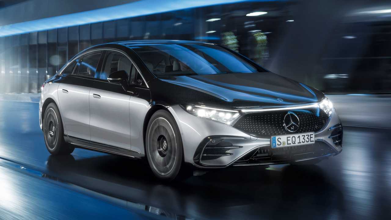 Review Mercedes Benz EQS EV 2022
